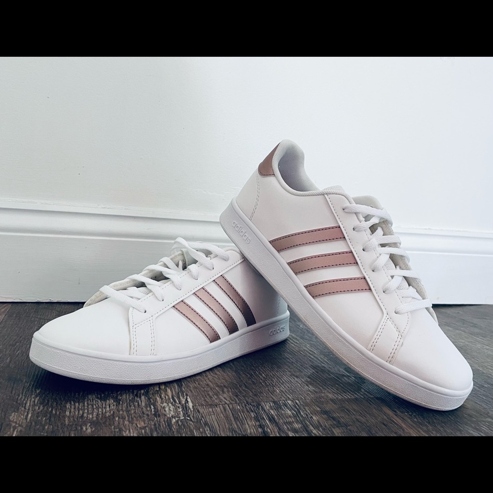 Adidas Cloudfoam Advantage 3 Stripes Low Top Workout Athletic Gym Shoes Sneakers